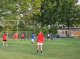 Training van S.K.N.W.K. JO19-1 van donderdag 1 mei 2025 (29/48)